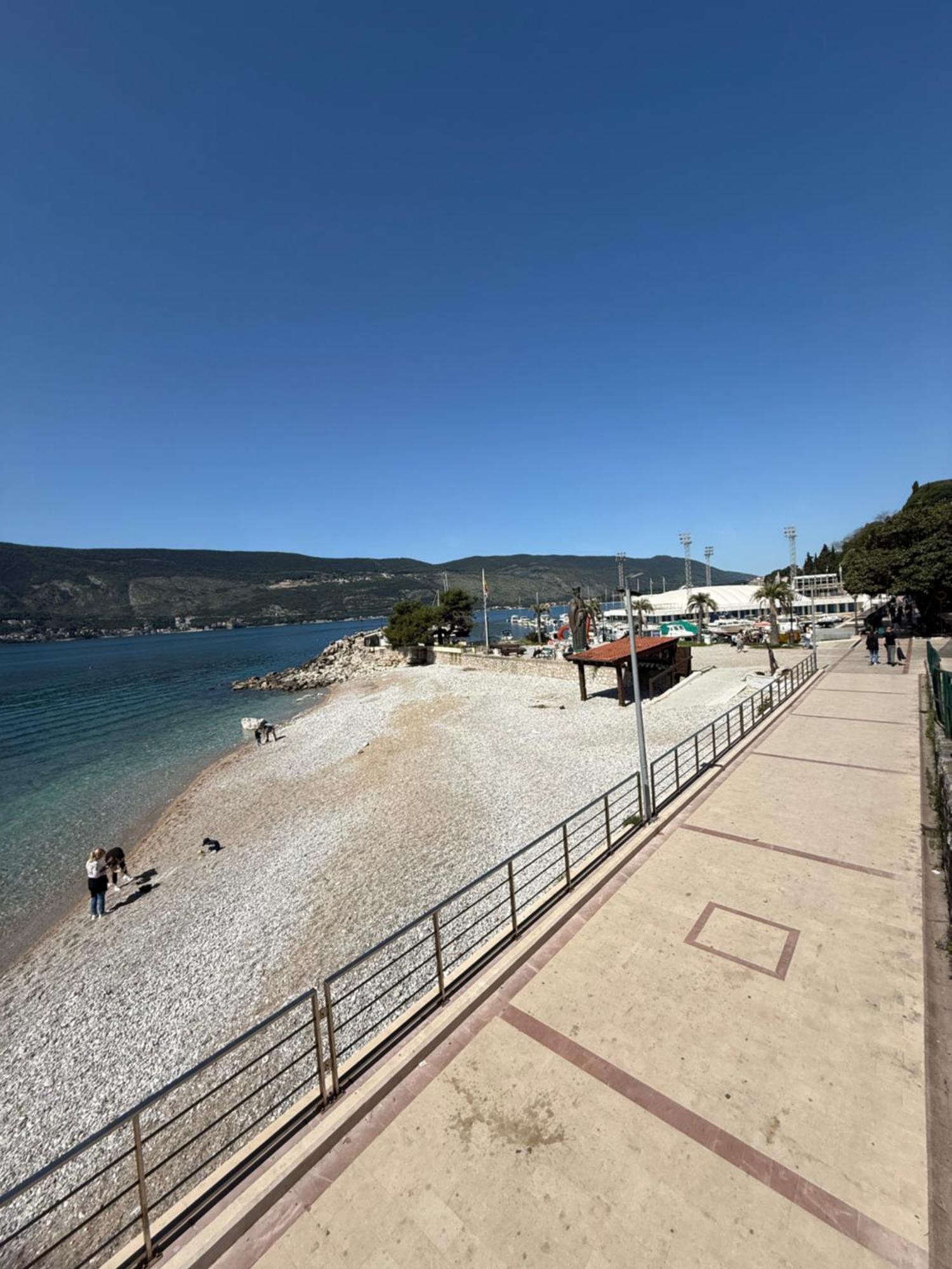 Skver Studio Apartments Herceg Novi Exterior foto